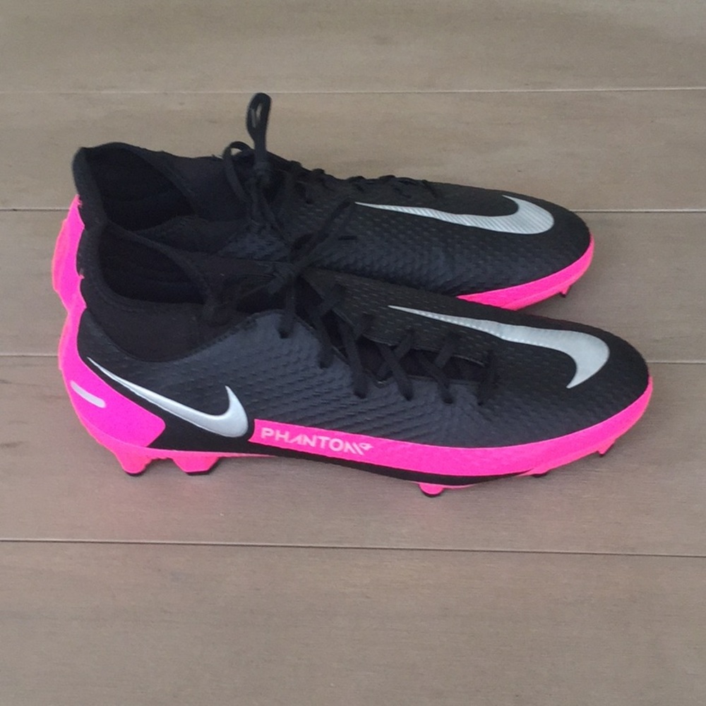 Nike Phantom soccer cleats